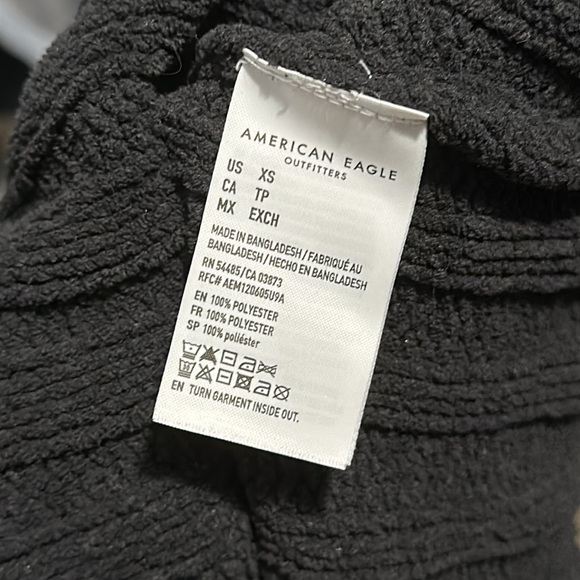 American Eagle Cropped Knit Sweater-top - Picture 5 of 5